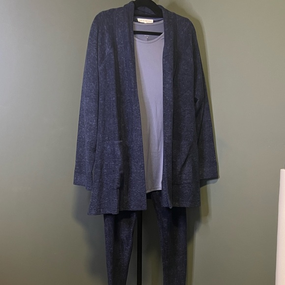 Midnight by Carole Hochman Blue Lounge Set - Picture 8 of 8